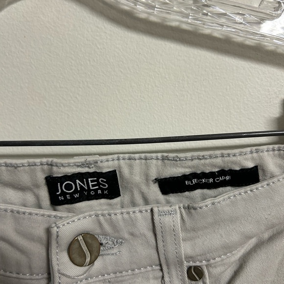 Jones New York Blecker  Capri - Picture 3 of 4